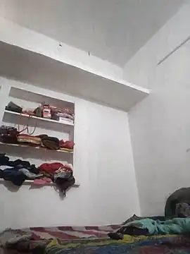 Snapshot of LUCKY_cut chatting on February 12, 3:56 am LUCKY cut online show from February 12, 3:56 am