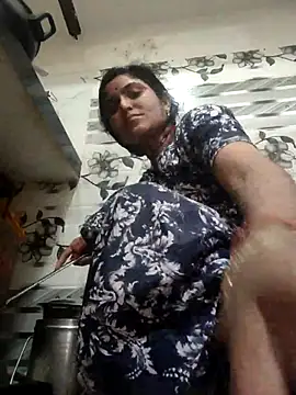 LUCKY cut online show from March 17, 2:49 am