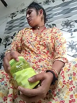 LUCKY cut online show from April 22, 3:20 am