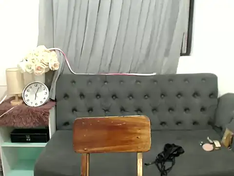 Misskatexx online show from December 17, 10:10 am