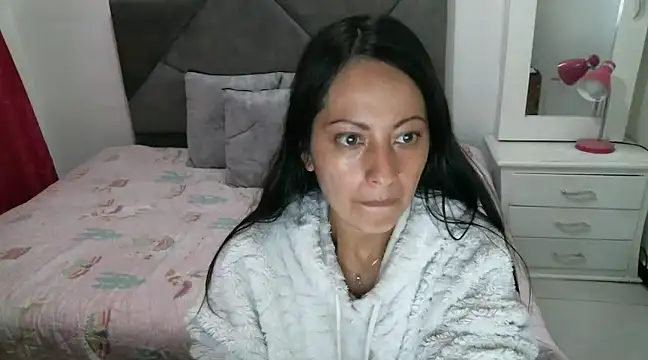 Taylormegan online show from February 16, 7:05 pm