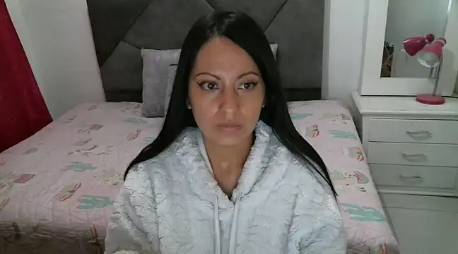 Taylormegan online show from February 18, 8:14 pm