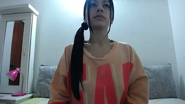 Taylormegan online show from October 1, 2:56 pm