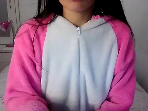 Taylormegan online show from July 7, 1:37 pm