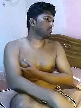 Snapshot of milkyseduce chatting on October 13, 2:06 pm milkyseduce online show from October 13, 2:06 pm