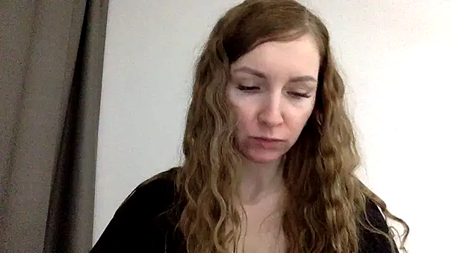 Varnyx online show from December 21, 4:25 pm