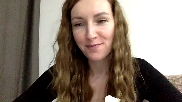 Varnyx online show from December 22, 7:00 pm