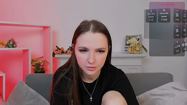 WildHoneyXO online show from October 6, 5:38 am