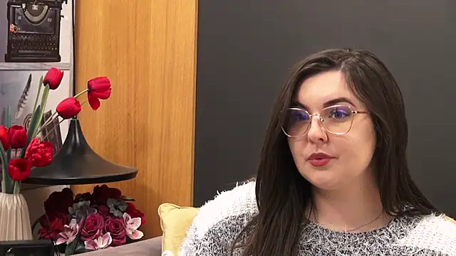 Snapshot of Mia_Swano chatting on April 22, 1:52 am Mia Swano online show from April 22, 1:52 am
