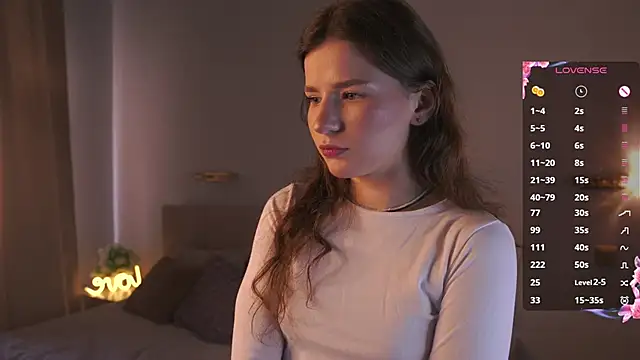 Snapshot of WilleneDelio chatting on October 2, 8:43 am WilleneDelio online show from October 2, 8:43 am