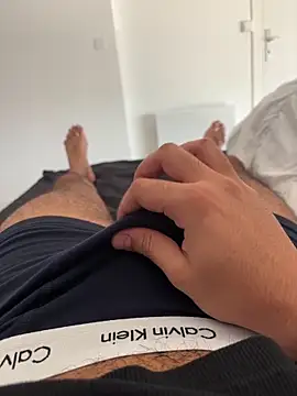 Snapshot of taloped chatting on October 2, 9:16 am taloped online show from October 2, 9:16 am