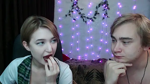 Lust4Money online show from November 21, 8:29 pm