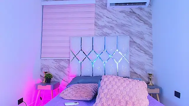 collet 1 online show from March 18, 12:30 pm