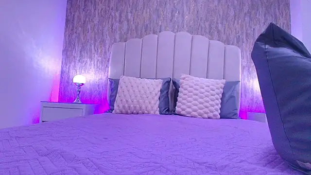 sofi hils online show from January 8, 11:56 am