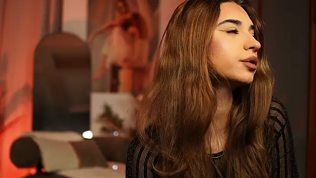 ItalianGirl online show from February 28, 9:49 pm