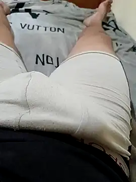 anis3g4 online show from September 28, 3:17 pm