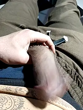 anis3g4 online show from November 7, 9:04 pm