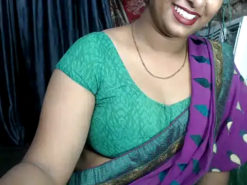 DearKimmi online show from December 12, 11:25 pm