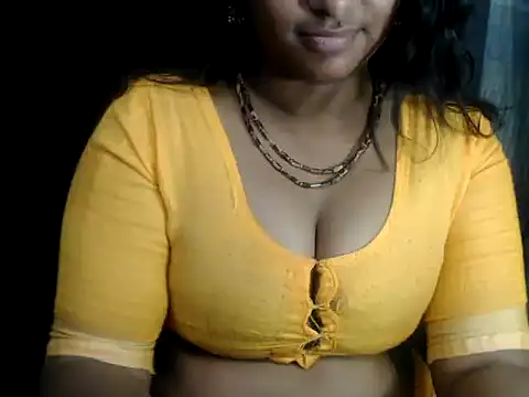 DearKimmi online show from January 14, 6:28 pm