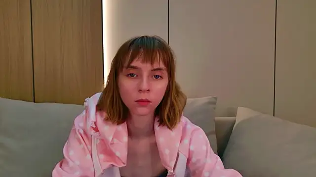 Beverly Gomes online show from March 28, 5:18 am