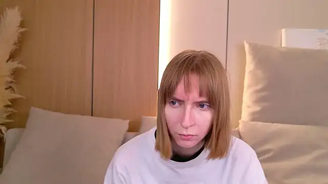 Beverly Gomes online show from July 24, 8:29 pm