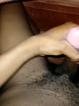 Snapshot of Mashilesex chatting on November 11, 12:54 am Mashilesex online show from November 11, 12:54 am