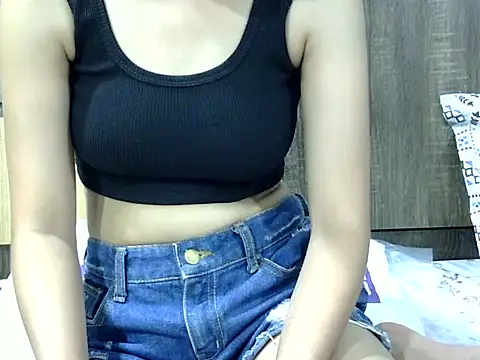 SEXYGUDIYA online show from September 18, 5:48 pm