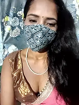 Snapshot of Bhabhilux2025 chatting on May 17, 7:10 pm Bhabhilux2025 online show from May 17, 7:10 pm