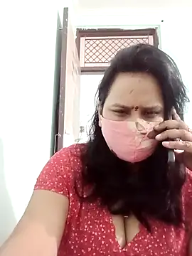 Snapshot of Your-vipasha chatting on February 6, 8:40 am Your-vipasha online show from February 6, 8:40 am