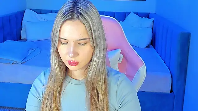 Nicoletta Cooper online show from September 14, 8:24 am