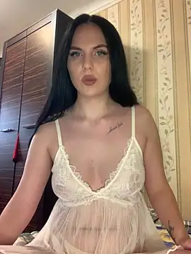Snapshot of ksenia123 chatting on April 2, 3:31 pm ksenia123 online show from April 2, 3:31 pm