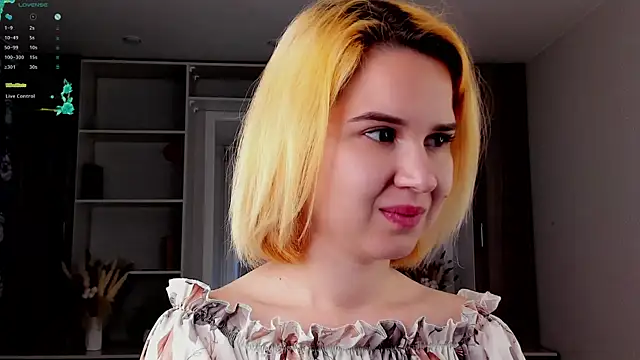 AgnesSonnek online show from September 13, 1:38 am