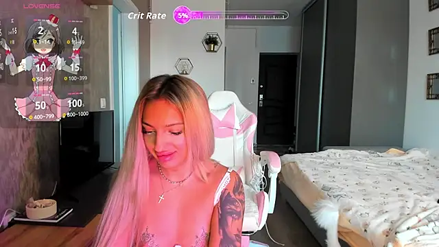 Snapshot of Anya_Belle chatting on October 10, 4:55 am Anya Belle online show from October 10, 4:55 am