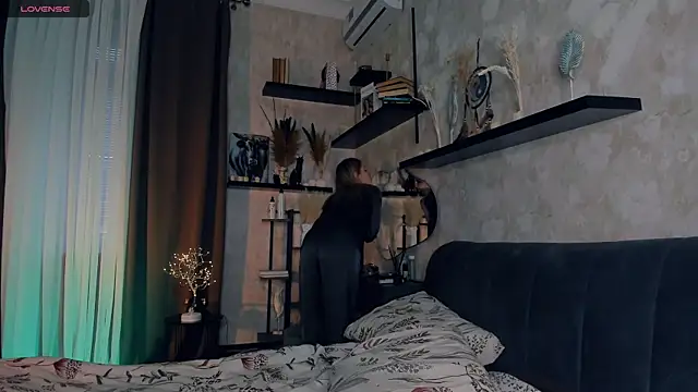 FrancisBivona online show from December 20, 7:15 am