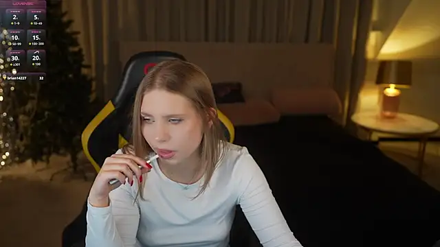 Tiana Princesss online show from December 22, 7:55 pm