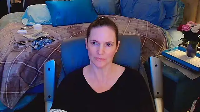 ninajaymes online show from February 1, 11:58 pm