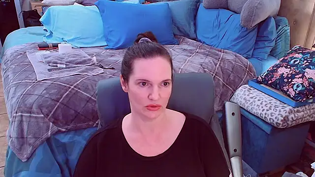 ninajaymes online show from February 3, 6:40 am