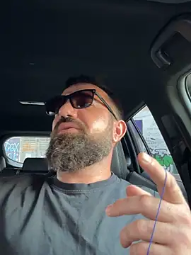 Snapshot of KstnSrg19 chatting on September 23, 3:04 pm KstnSrg19 online show from September 23, 3:04 pm