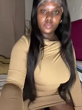 QUEEN NOBUHLE 777 online show from July 5, 7:43 pm