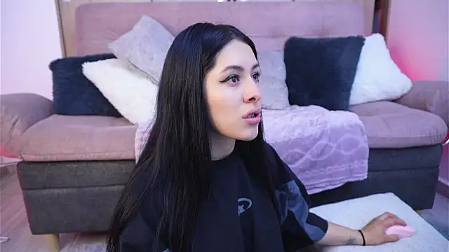 SophiieCumsx online show from March 17, 1:54 am