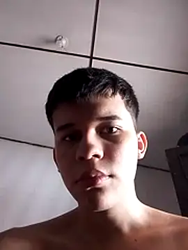 Daniel97Quintero online show from December 5, 2:25 pm