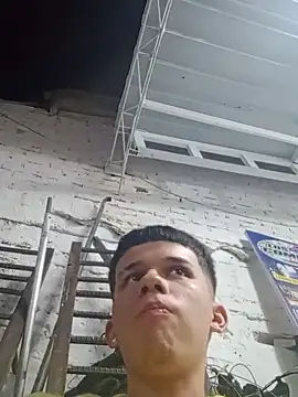 Daniel97Quintero online show from March 3, 4:18 am