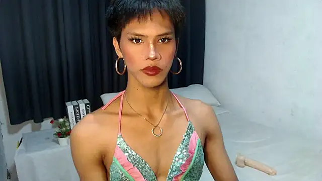 Snapshot of Tasha_Temptation chatting on September 19, 11:55 am Tasha Temptation online show from September 19, 11:55 am