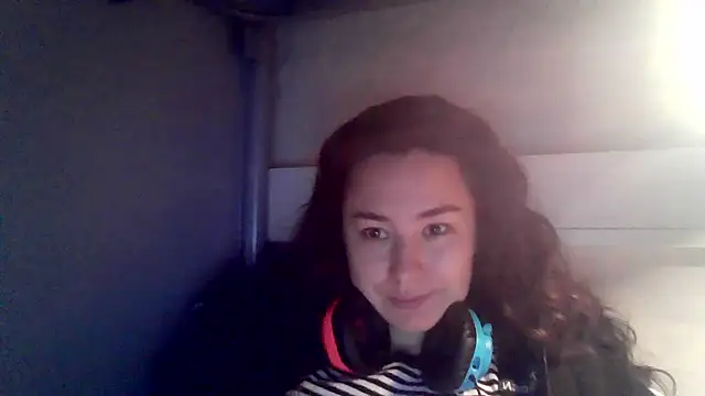 Snapshot of Emparia chatting on November 2, 10:45 pm Emparia online show from November 2, 10:45 pm