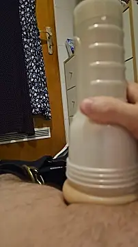 Snapshot of LAB_Secret chatting on November 5, 5:02 pm LAB Secret online show from November 5, 5:02 pm