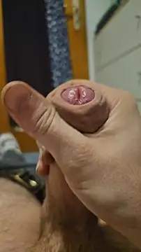 Snapshot of LAB_Secret chatting on February 12, 6:14 pm LAB Secret online show from February 12, 6:14 pm