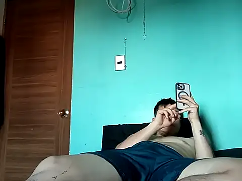 True Di online show from October 24, 6:48 pm