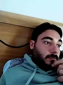 Snapshot of axsimil chatting on October 5, 12:47 pm axsimil online show from October 5, 12:47 pm