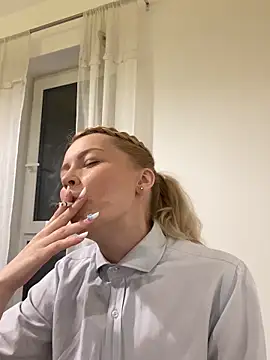 Snapshot of AnyaHellCat chatting on September 30, 5:51 pm AnyaHellCat online show from September 30, 5:51 pm