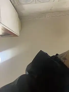 XBODTRIIPX online show from April 8, 4:07 pm